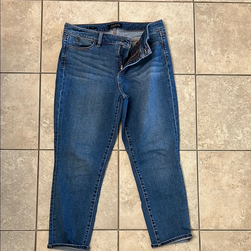 Women's Blue Jeans